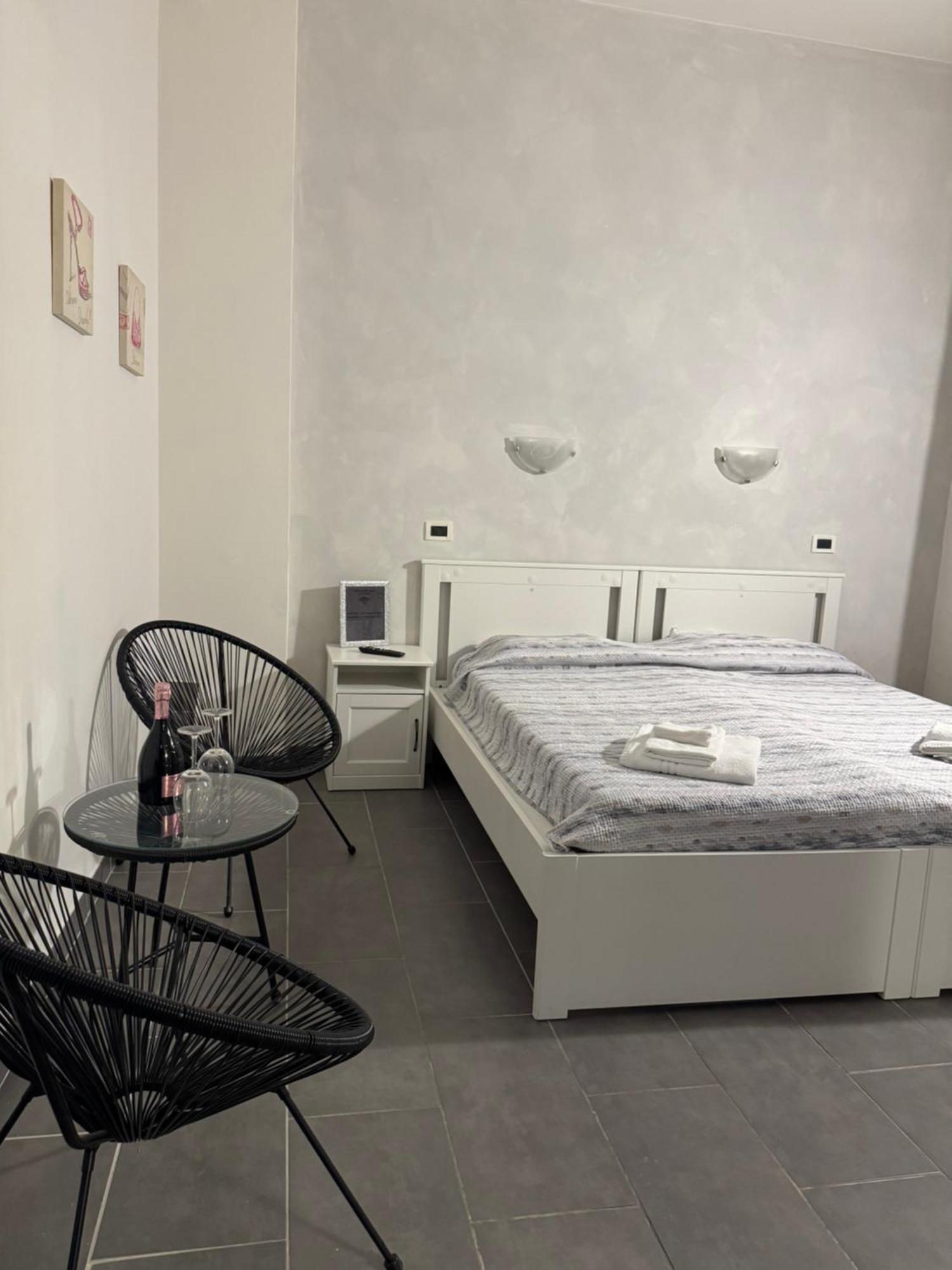 Home Rome Relax Eksteriør billede