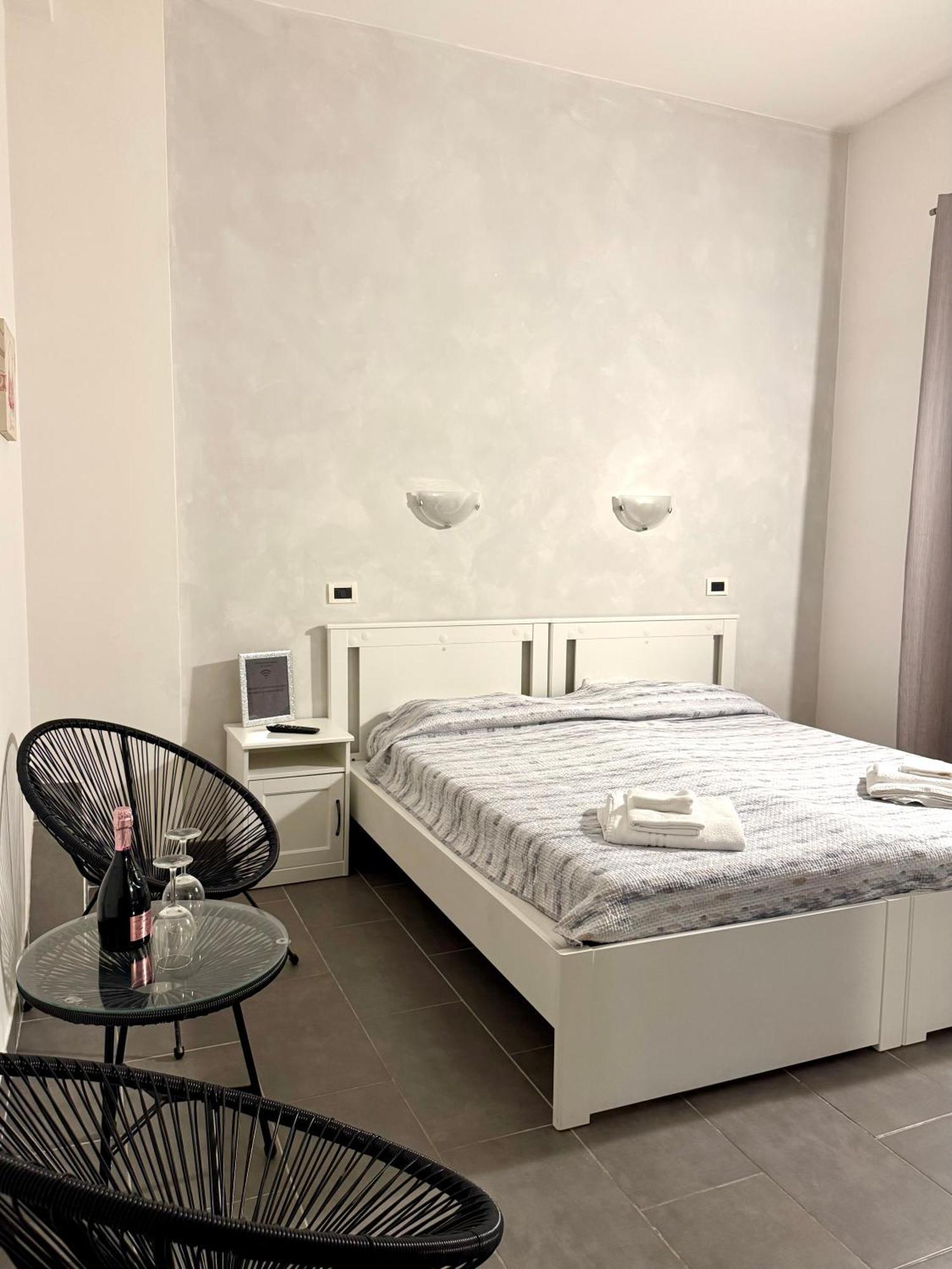 Home Rome Relax Eksteriør billede